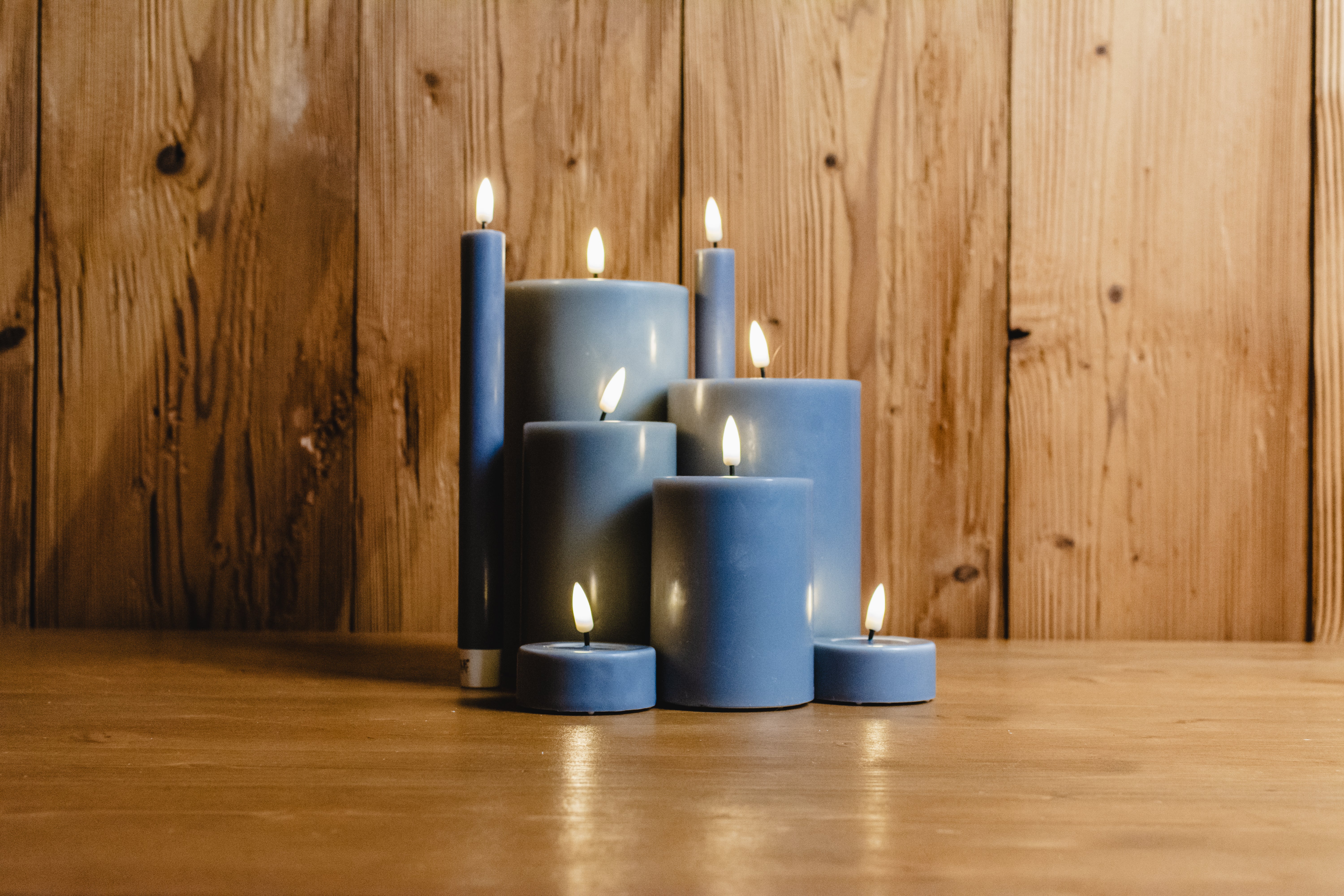 AuraDecor Candela bianca con durata di combustione da 2,5 a 3 ore, candela  a T, candela tealight || Candele || Set di 100 candele || Diffusore di